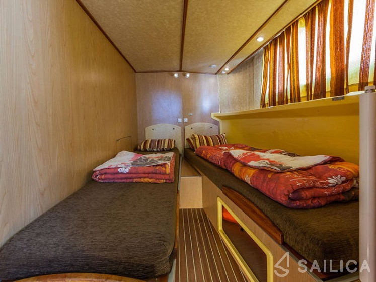 Pénichette 1500FB - Yacht Charter Sailica