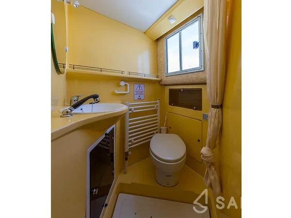 Pénichette 1500FB - Yacht Charter Sailica