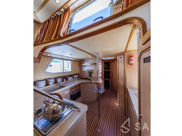 Pénichette 1500FB - Yacht Charter Sailica