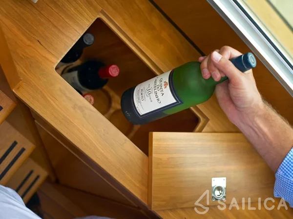 Grand Sturdy 34.9 - Yacht Charter Sailica