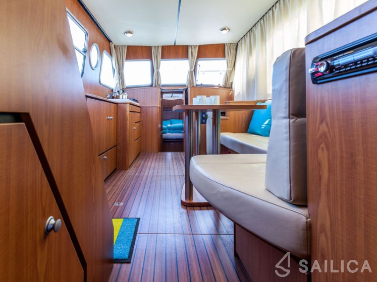 Grand Sturdy 34.9 - Yacht Charter Sailica