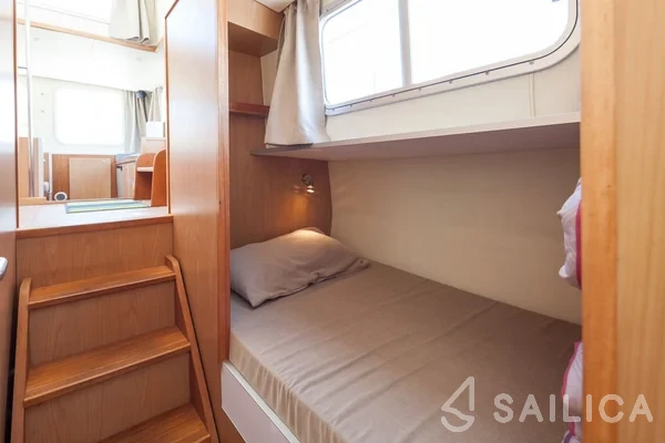 Pénichette 935 - Yacht Charter Sailica