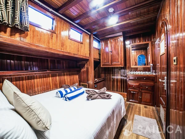 Gulet - Yacht Charter Sailica