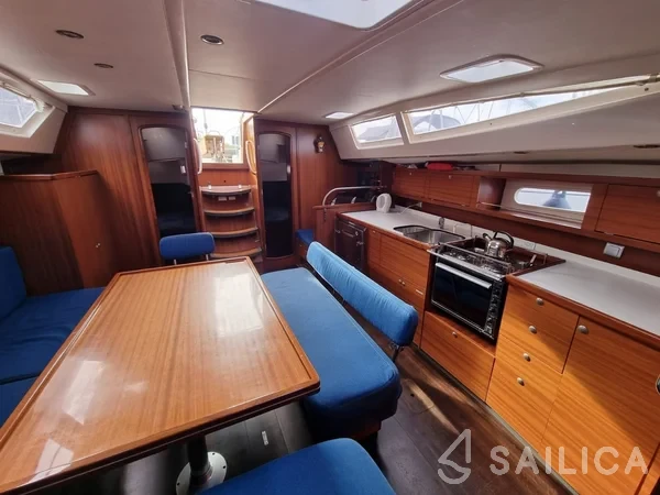 Delphia 47 - Yacht Charter Sailica