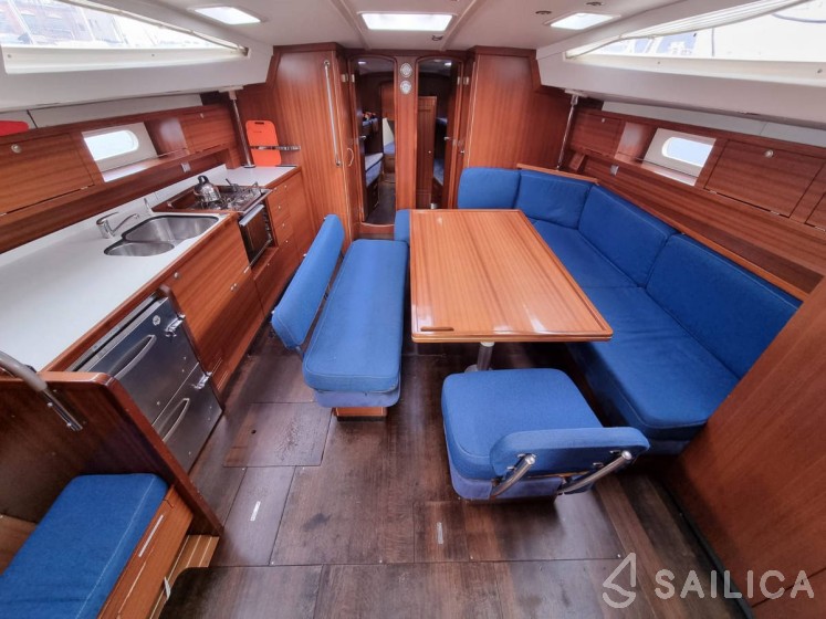Delphia 47 - Yacht Charter Sailica