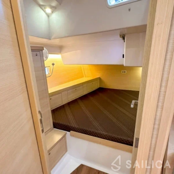 Delta 47 - Yacht Charter Sailica