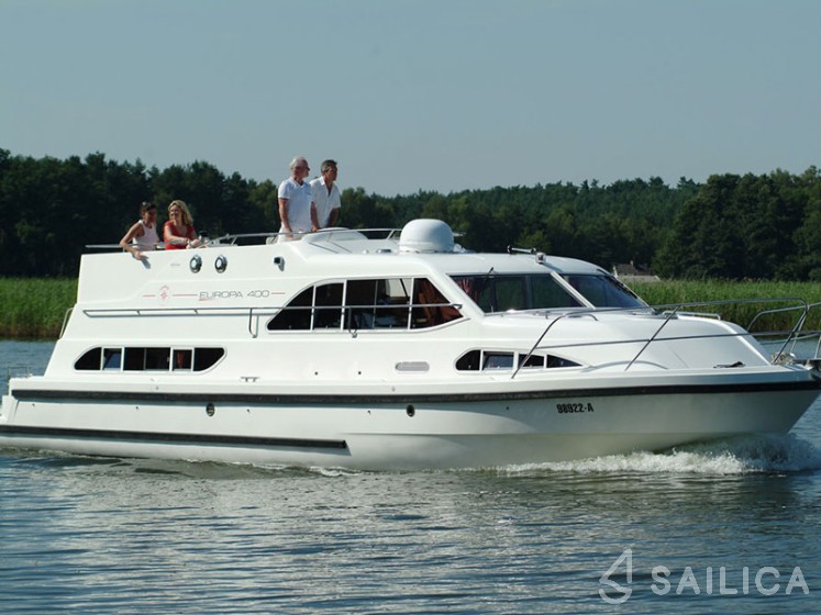 Europa 400 - Yacht Charter Sailica