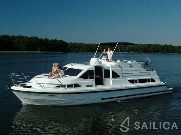 Europa 400 - Yacht Charter Sailica