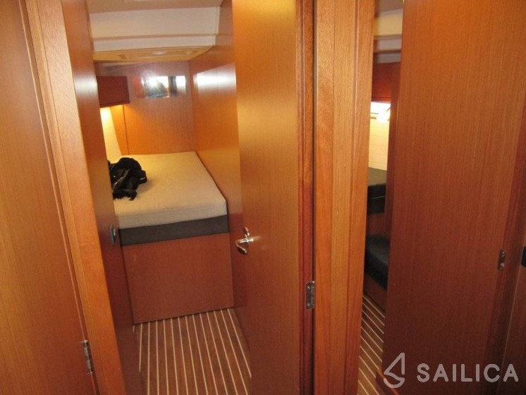 Bavaria 51 Cruiser - Yacht Charter Sailica