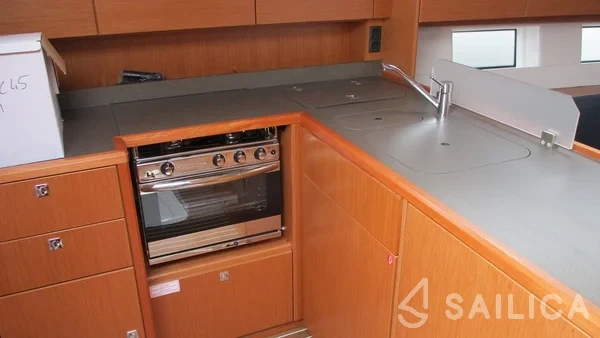 Bavaria C45 - Yacht Charter Sailica
