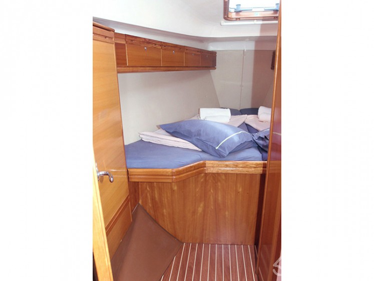 Bavaria 37 Cruiser - Yacht Charter Sailica