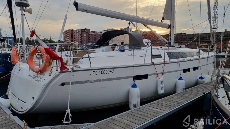 Bavaria 46 - Yacht Charter Sailica