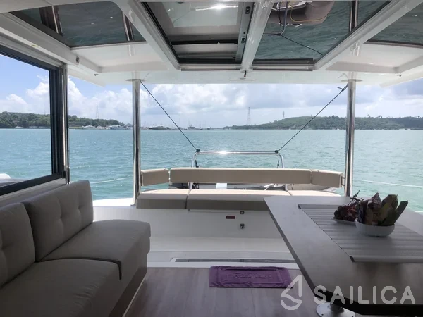 Bali 4.4 - Yacht Charter Sailica