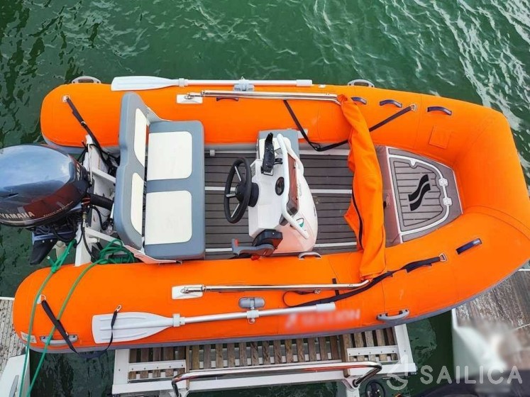 Lagoon 52F - Yacht Charter Sailica