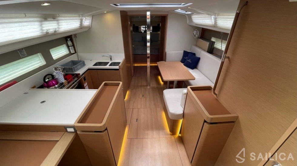 Sun Odyssey 440 - Yacht Charter Sailica