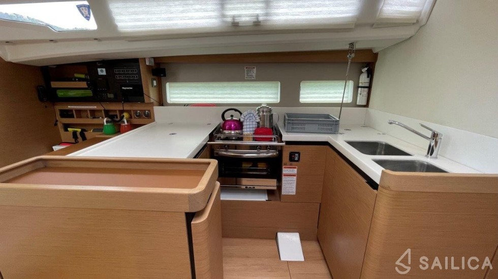 Sun Odyssey 440 - Yacht Charter Sailica
