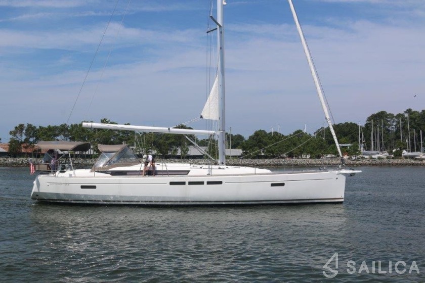 Sun Odyssey 519 - Yacht Charter Sailica