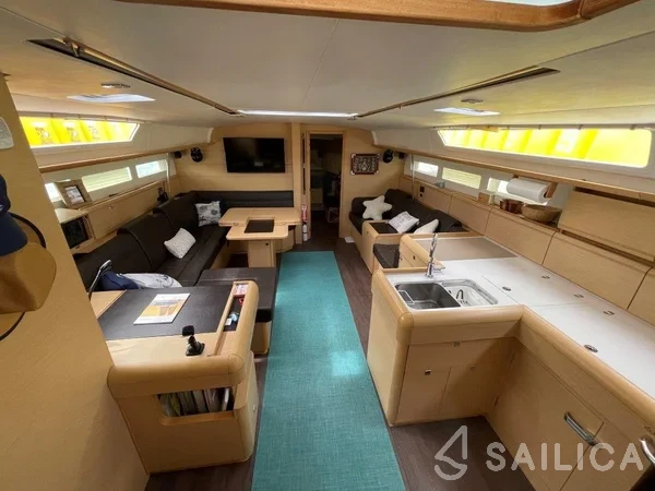 Sun Odyssey 519 - Yacht Charter Sailica