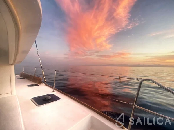 Lagoon 400 S2 - Yacht Charter Sailica