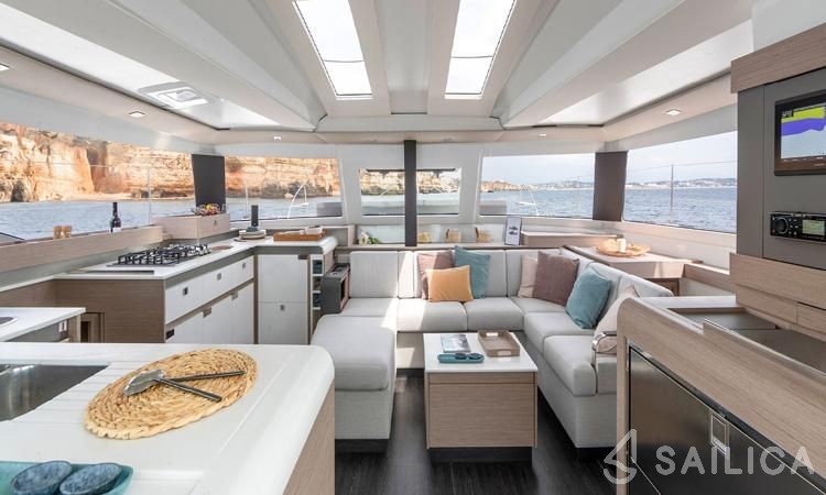 Elba 45 - Yacht Charter Sailica
