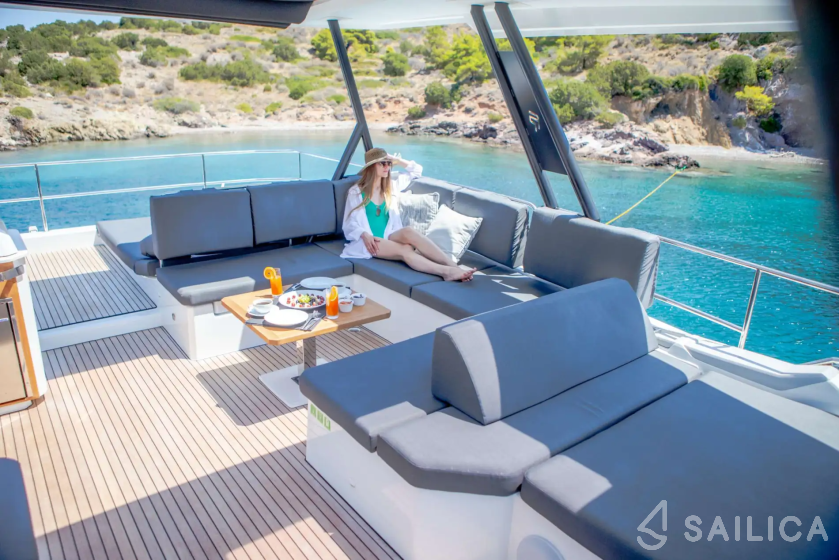 Fountaine Pajot - Photo #11 Fountaine Pajot - Yacht Charter Sailica
