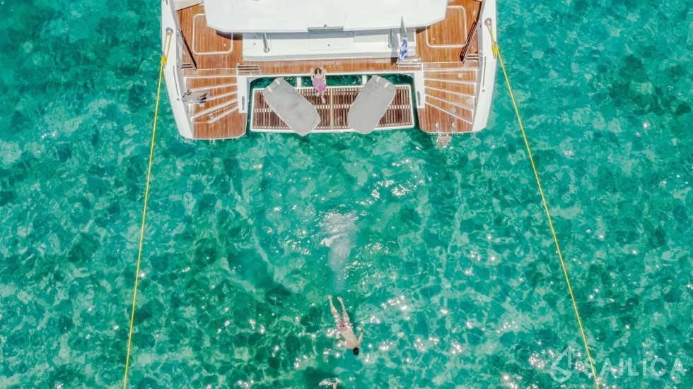 Fountaine Pajot - Photo #9 Fountaine Pajot - Yacht Charter Sailica
