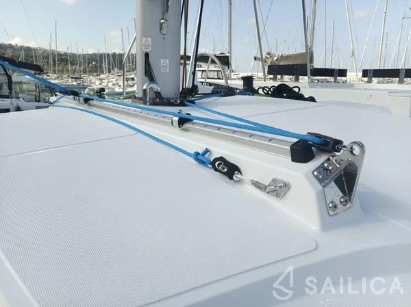 Bali Catspace - Yacht Charter Sailica