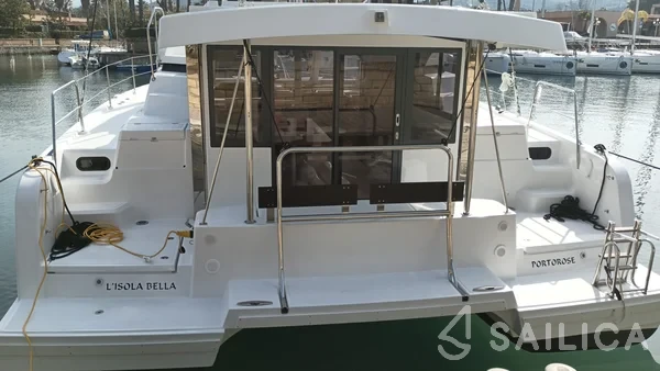 Bali Catspace - Yacht Charter Sailica