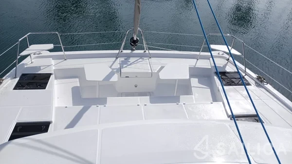 Bali Catspace - Yacht Charter Sailica