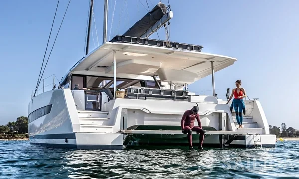 Aura 51 - Yacht Charter Sailica