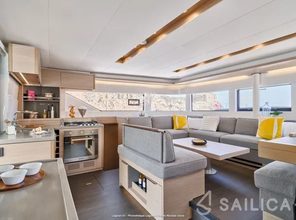 Lagoon 51 - Yacht Charter Sailica