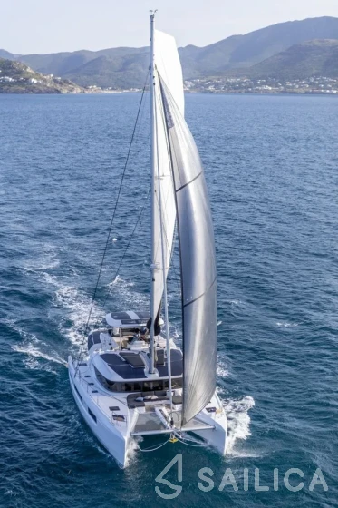 Lagoon 51 - Yacht Charter Sailica