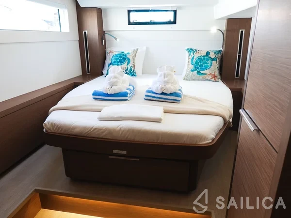 Lagoon 46  - Yacht Charter Sailica