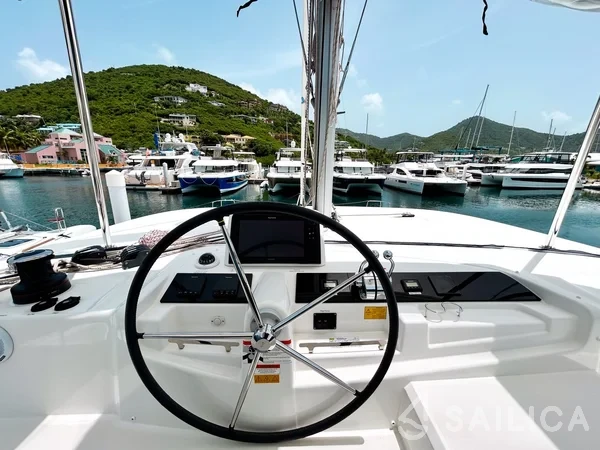 Lagoon 46  - Yacht Charter Sailica