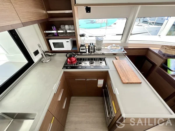 Lagoon 46  - Yacht Charter Sailica