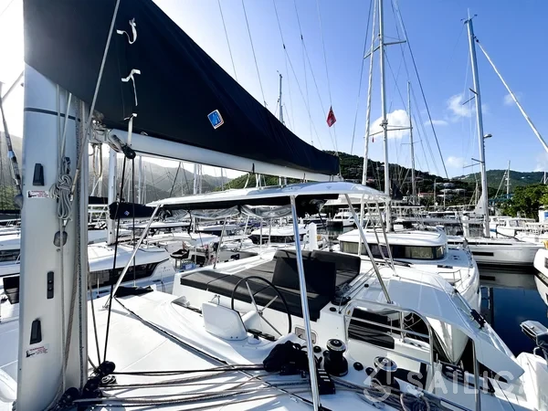 Lagoon 46  - Yacht Charter Sailica