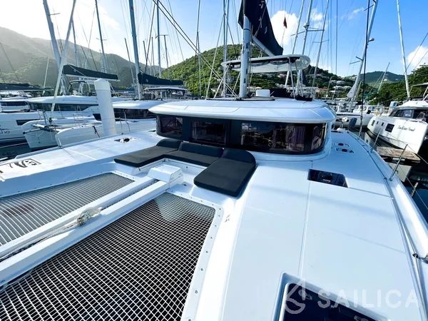 Lagoon 46  - Yacht Charter Sailica