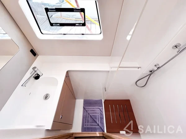 Nautitech 44 - Yacht Charter Sailica