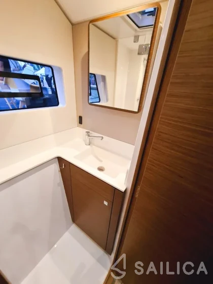 Nautitech 44 - Yacht Charter Sailica