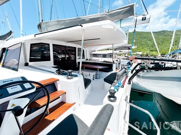 Nautitech 44 - Yacht Charter Sailica
