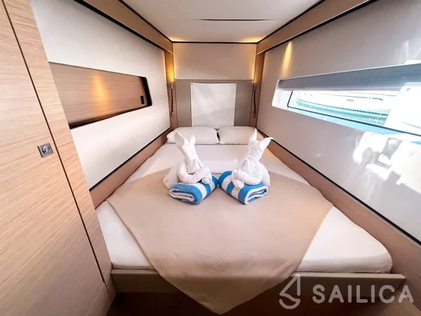 Nautitech 44 - Yacht Charter Sailica