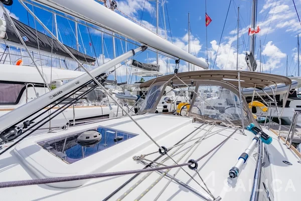 Sun Odyssey 349 - Yacht Charter Sailica