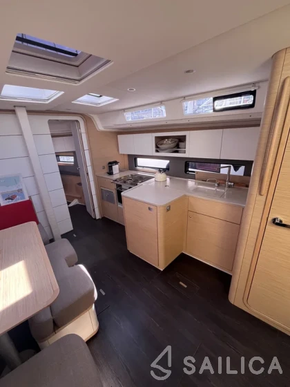 Dufour 41 - Yacht Charter Sailica