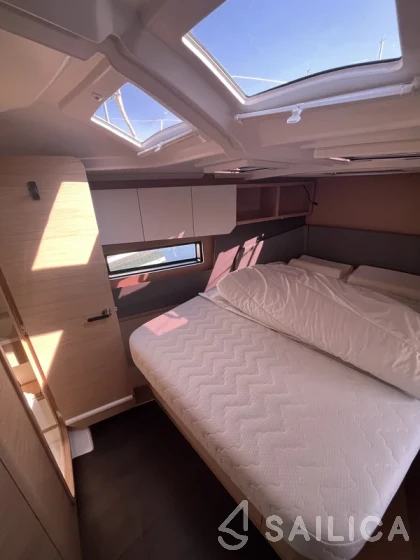 Dufour 41 - Yacht Charter Sailica