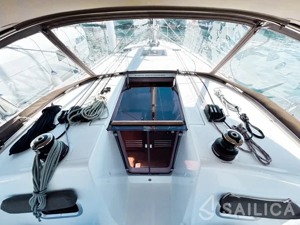 Sun Odyssey 380 - Yacht Charter Sailica