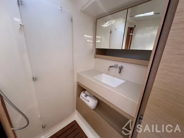 Dufour 530 - Yacht Charter Sailica