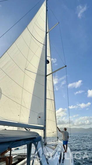 Oceanis 51.1 - Yacht Charter Sailica