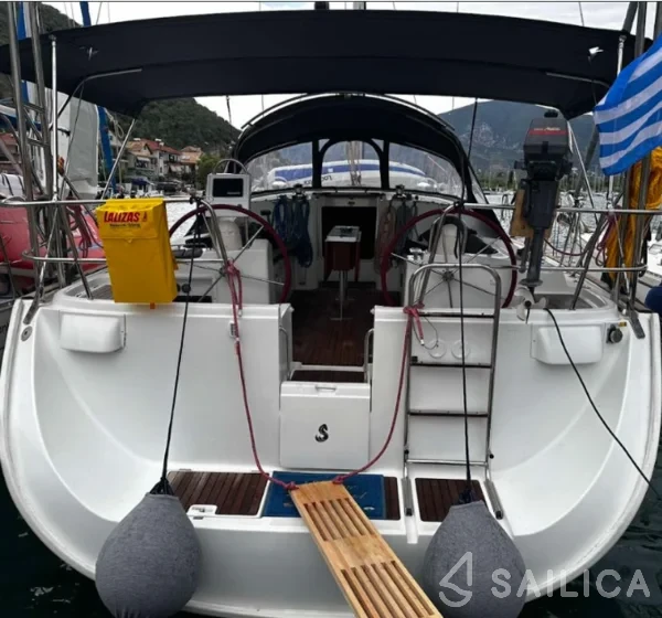 Oceanis 473 Clipper - Yacht Charter Sailica