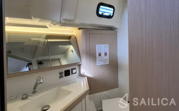 Oceanis 46.1 - Yacht Charter Sailica