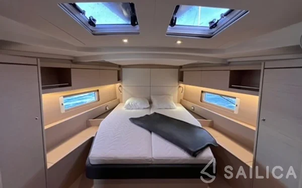 Oceanis 46.1 - Yacht Charter Sailica
